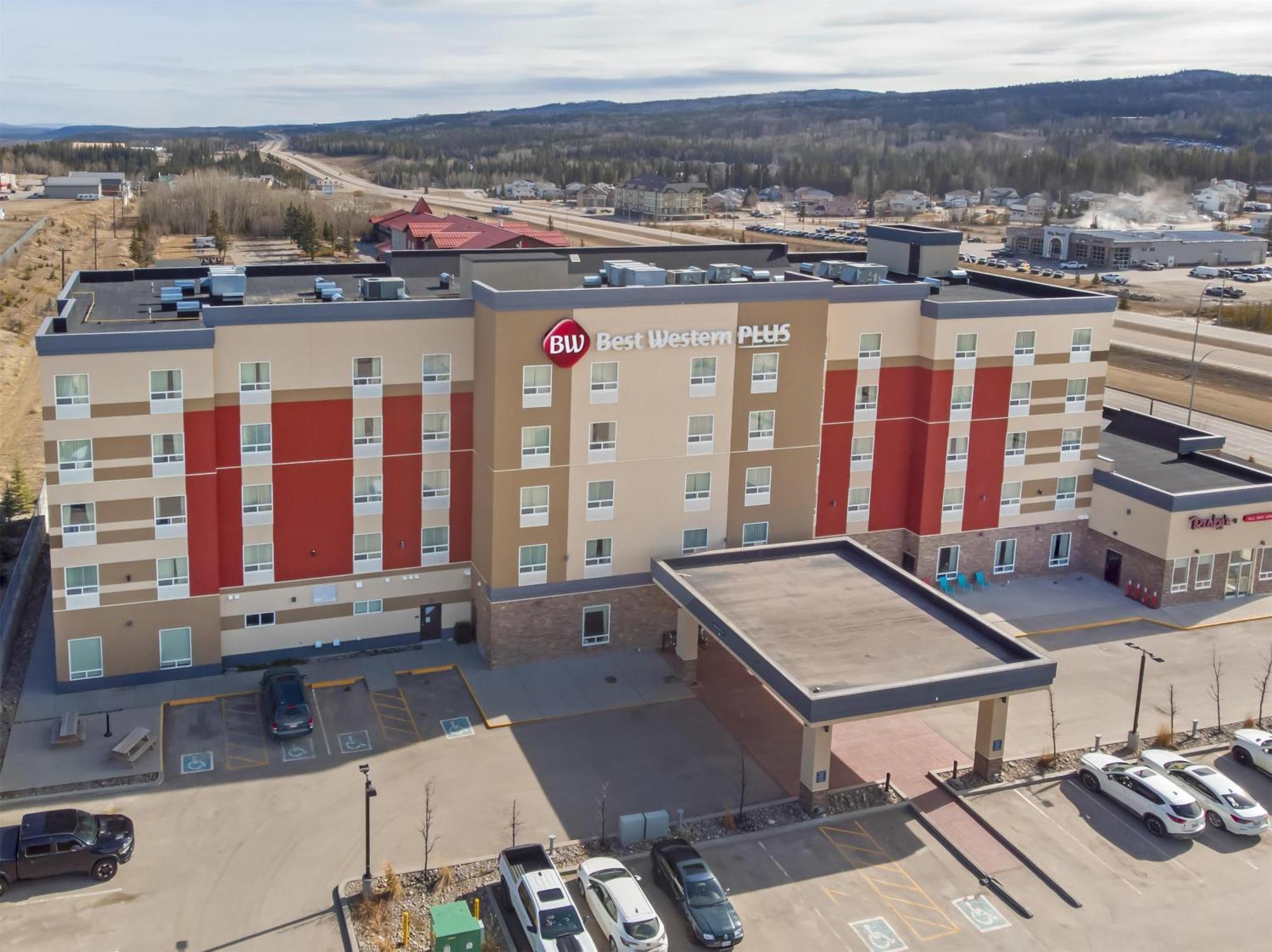 Best Western Plus Hinton Inn & Suites Exteriör bild