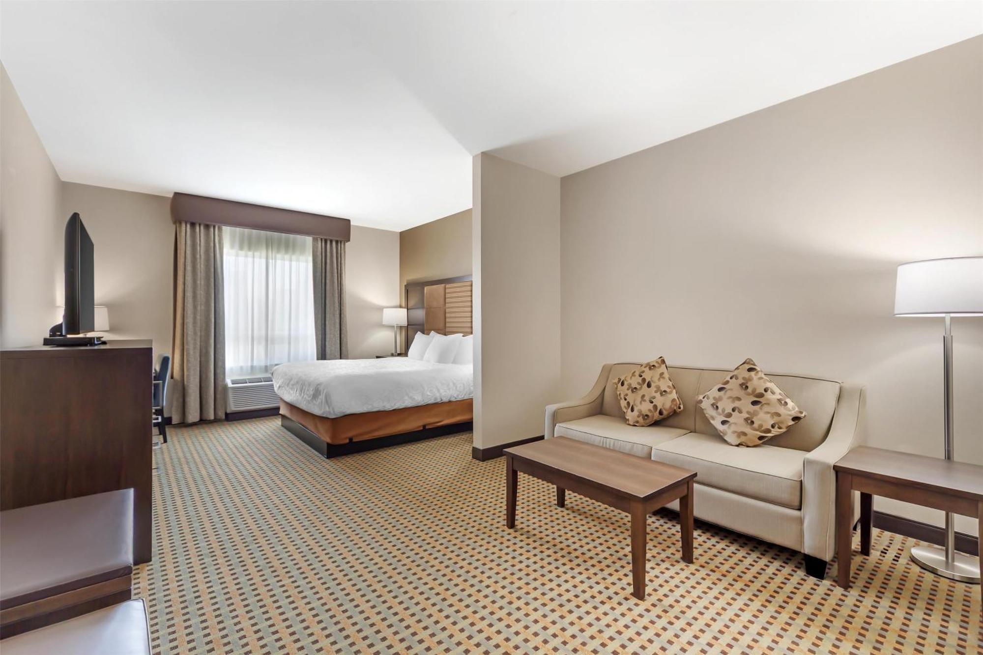 Best Western Plus Hinton Inn & Suites Exteriör bild