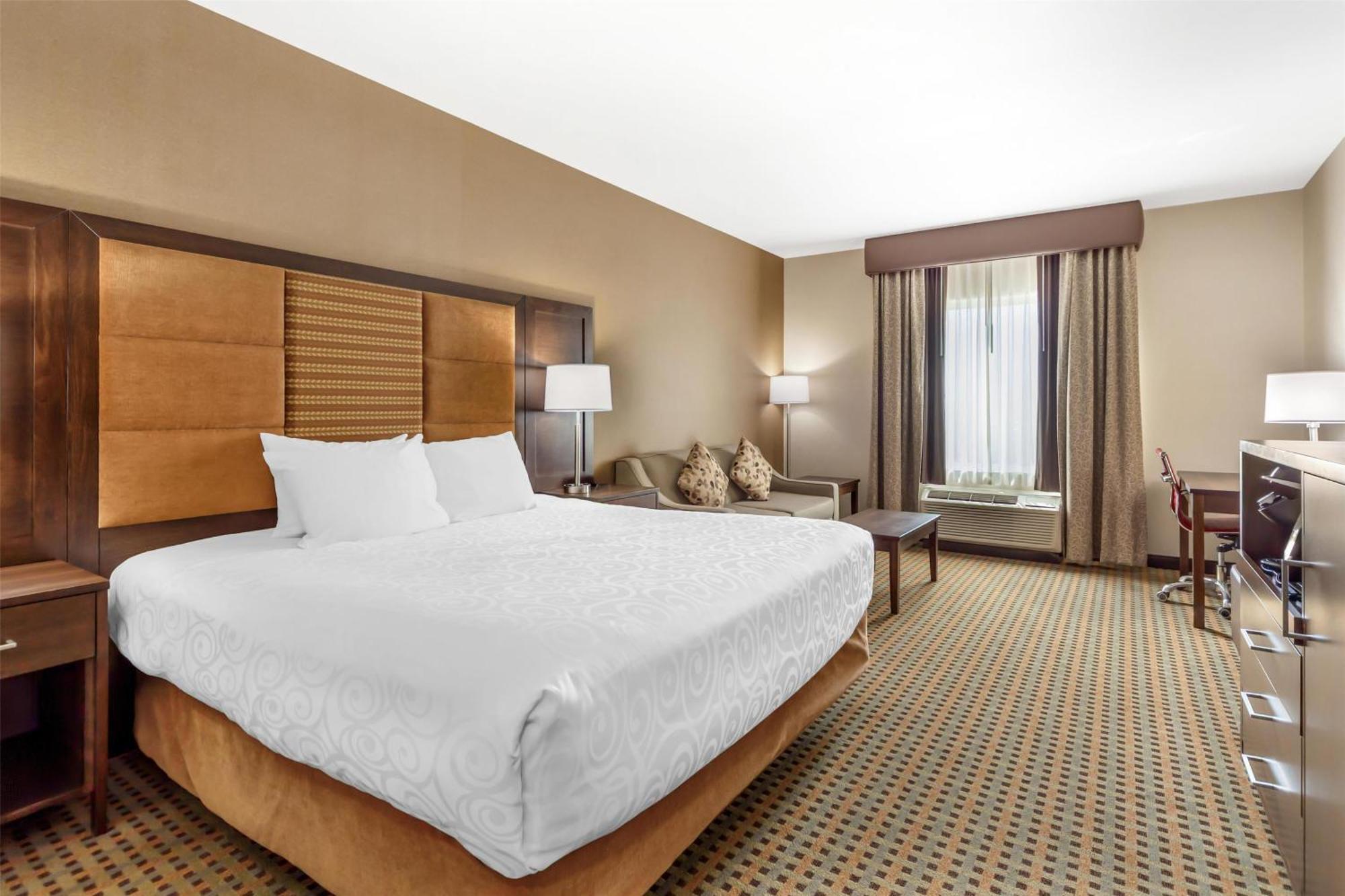 Best Western Plus Hinton Inn & Suites Exteriör bild