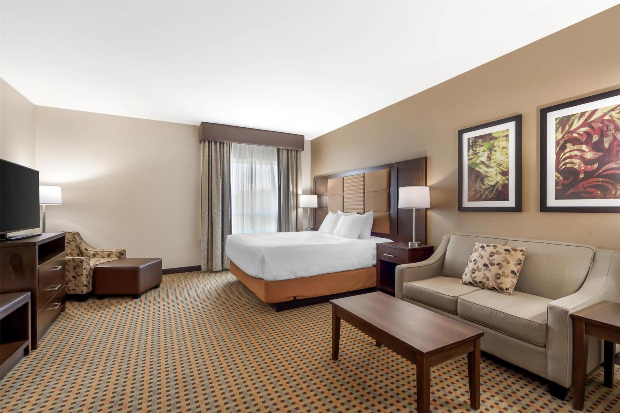 Best Western Plus Hinton Inn & Suites Exteriör bild